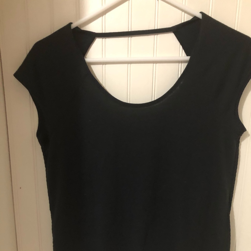 Under Armour short sleeve shirt
